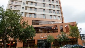 هتل فرهنگ و هنر مشهد نمای بیرونی