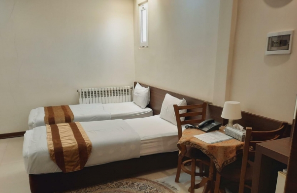 هتل ویانا اصفهان اتاق دو تخته تویین 1