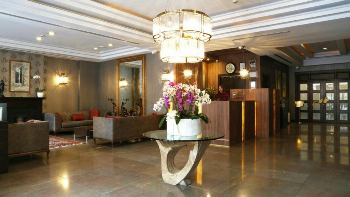 هتل آپارتمان طوبی تهران لابی 2