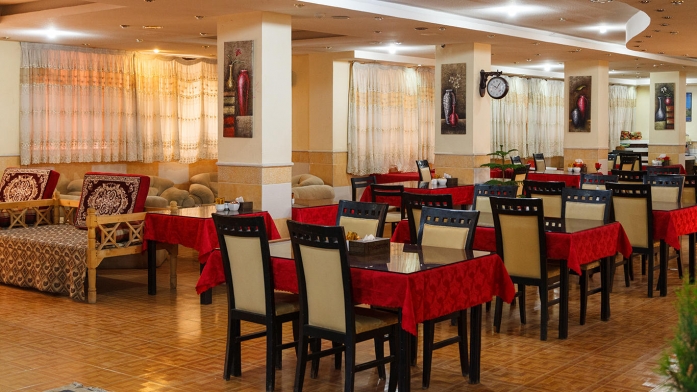 هتل صدرا شیراز رستوران 2