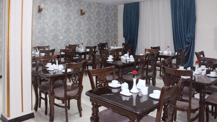 هتل آرمتیس یزد رستوران