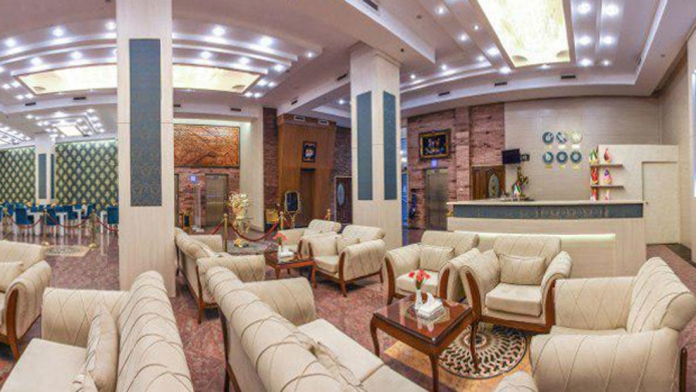 هتل استقلال قم لابی 2