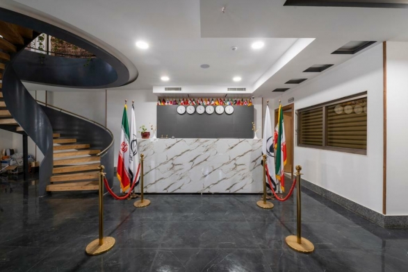 هتل سرو آزاد شیراز پذیرش