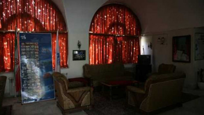 هتل جهانگردی شهرکرد لابی