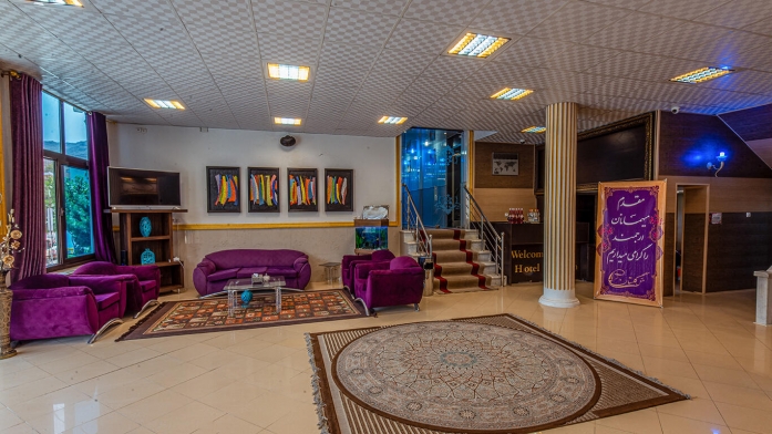 هتل گلستان قمصر لابی