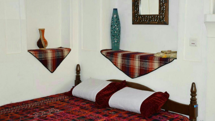 هتل سنتی متولی باشی ماهان کرمان اتاق دو تخته دابل 1
