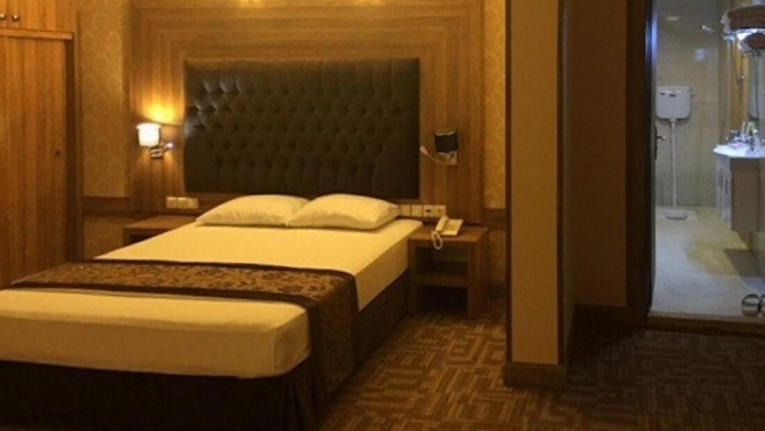 هتل ایران زمین مشهد اتاق دو تخته دابل