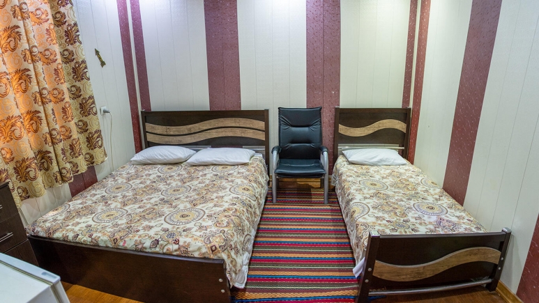 hotel-room