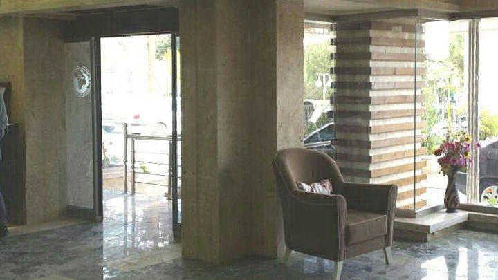 hotel-room