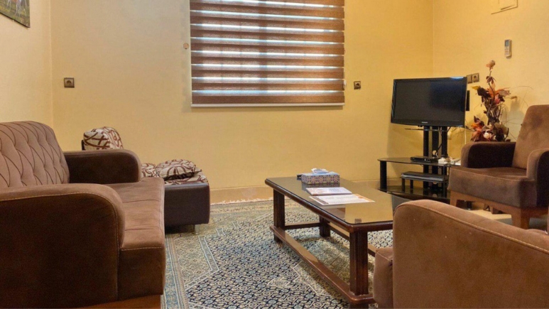 hotel-room