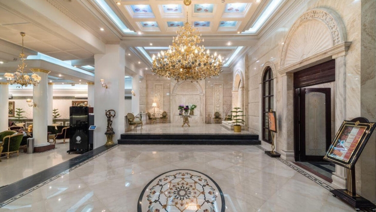 hotel-room