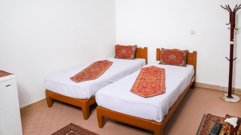 hotel-room
