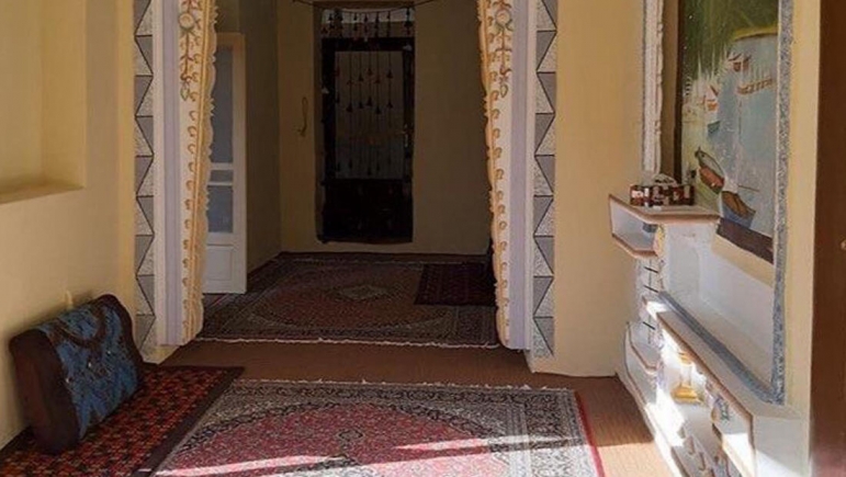 hotel-room