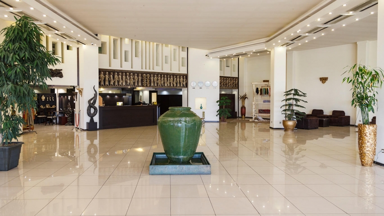 hotel-room