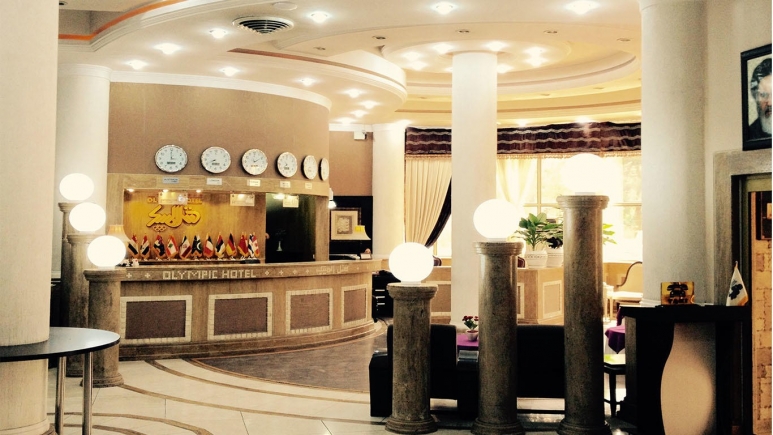 hotel-room
